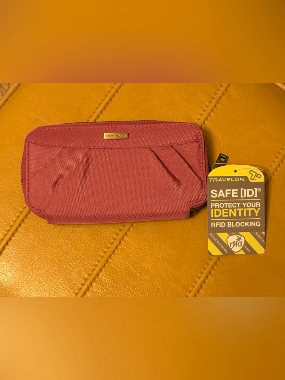 Travelon Women's Wallet